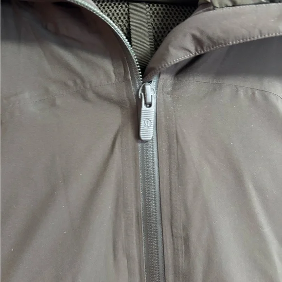 Lululemon winter jacket - Picture 3 of 5